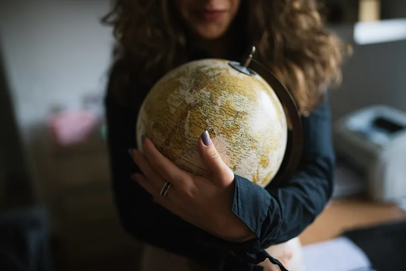 The Overshare Trap: How to Stay Connected to Your Audience Without Losing Yourself in the Process